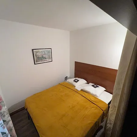 Lejlighed T2 Avec Veranda Et Piscine A La Napoule