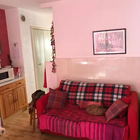 Appartement T2 Avec Veranda Et Piscine A La Napoule