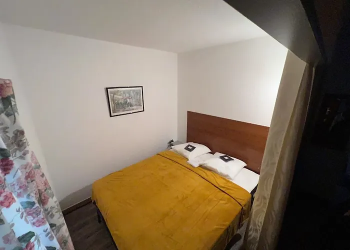 Appartement T2 Avec Véranda Et Piscine à La Napoule